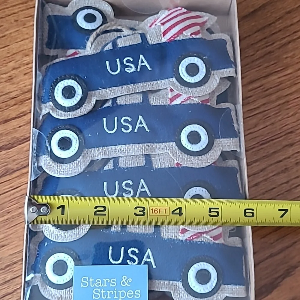 New - Fabric Patriotic Garland